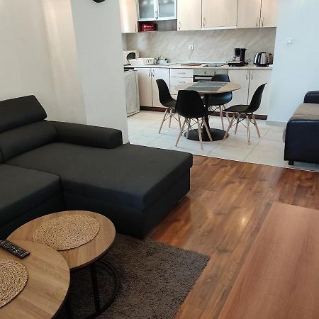 Family 2 Bed Apartment In Bansko Exterior photo