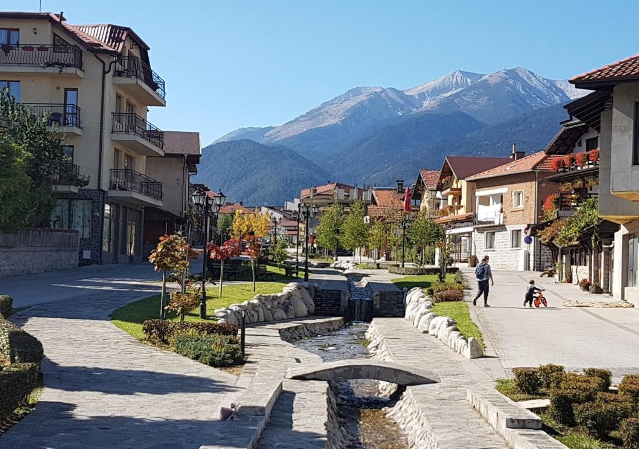 Family 2 Bed Apartment In Bansko Exterior photo