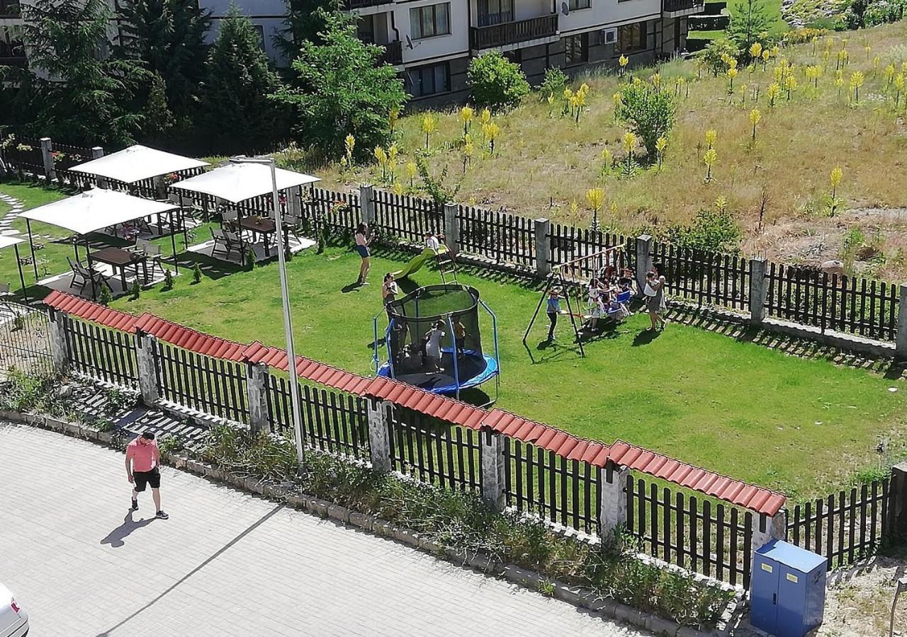 Family 2 Bed Apartment In Bansko Exterior photo